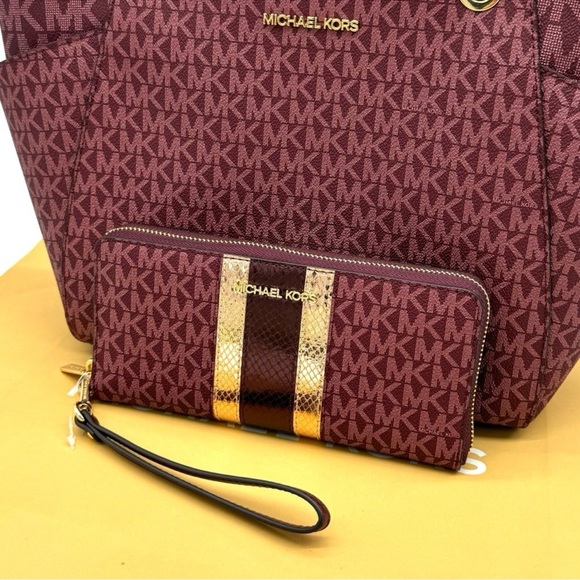 Michael Kors Large JST Chain Shoulder Bag & Large Continental Wallet Ox Blood - Picture 10 of 12